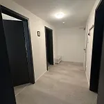 V Centru Brna U Hlavniho Nadrazi S Garazi Appartement *