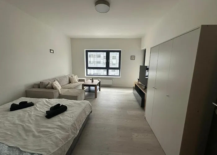 V Centru Brna U Hlavního Nádraží S Garáží Apartamento Brno